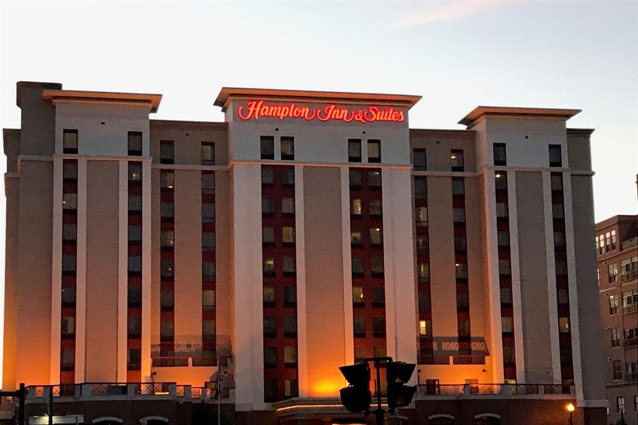 Hampton Inn & Suites Albany-Downtown Exterior foto
